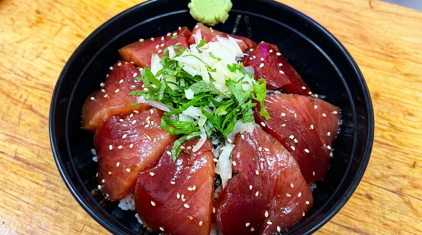 Bol de riz au thon mariné (Maguro Zuke Don)