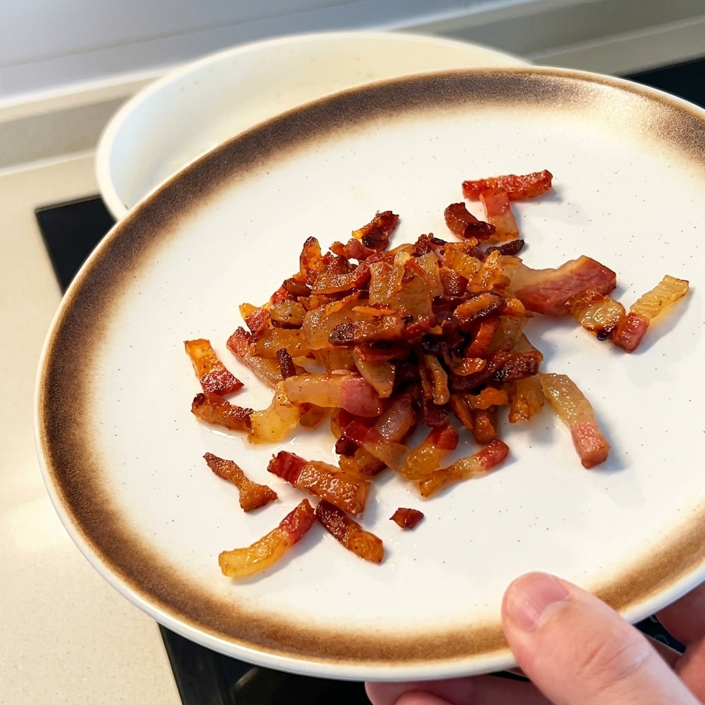 Pâte dœuf salé mélangée au gras de porc doré.