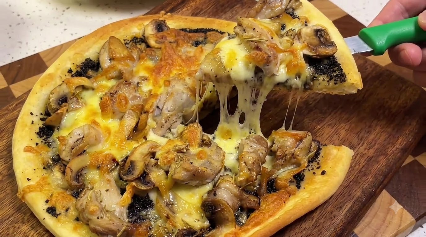 Pizza au Poulet et à la Truffe Noire à l'Air Fryer