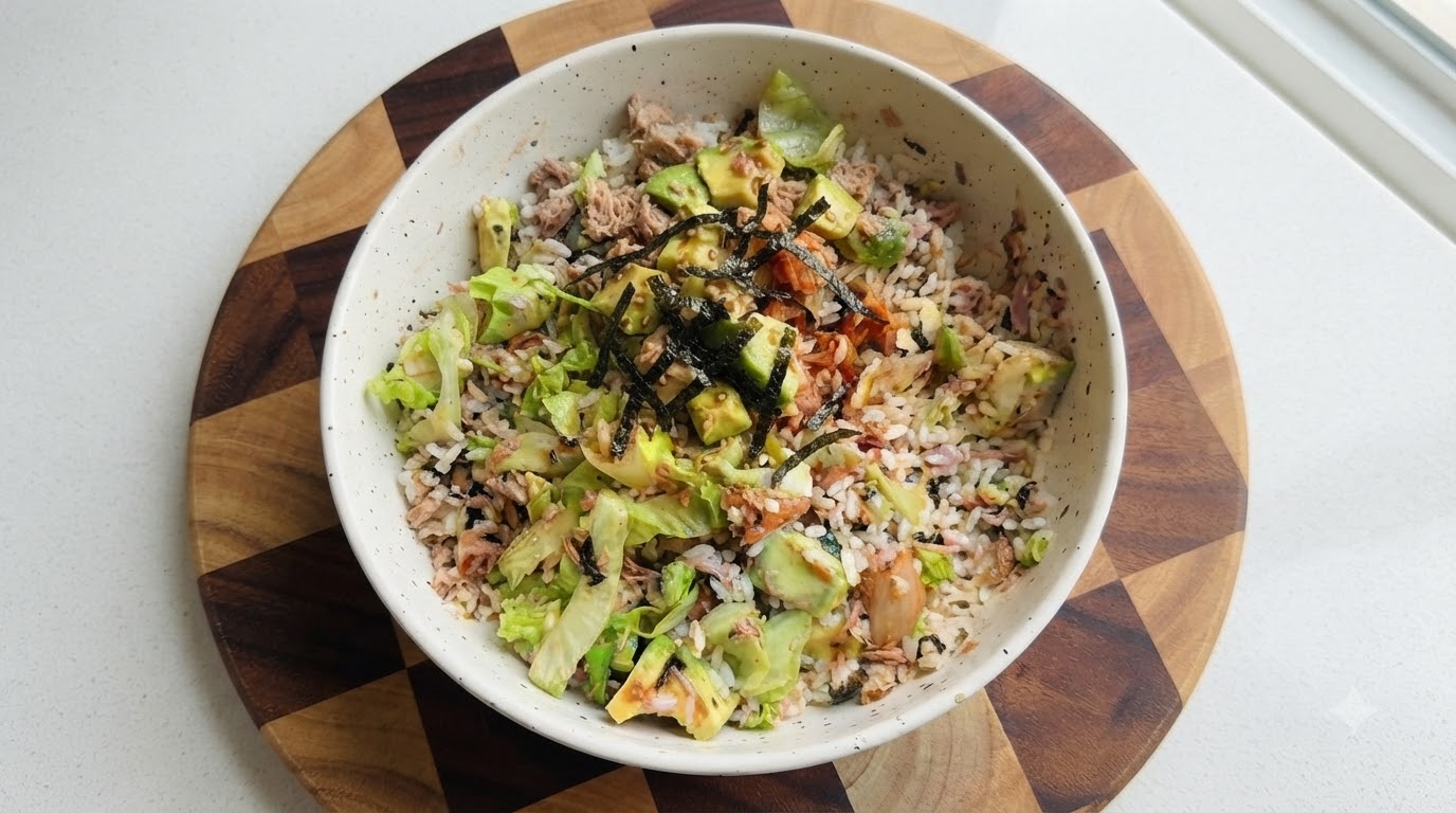 Bol de Riz au Thon et Avocat Sans Cuisson